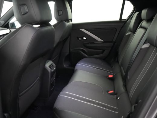 Opel Astra 1.2 Turbo GS 130 pk | Trekhaak | | Apple Carplay/Android Auto|telefoonintegratie premium | Cruise... ActivLease financial lease