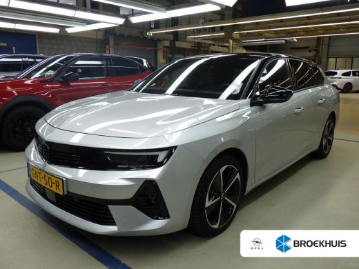 Opel Astra Sports Tourer 1.2 Turbo Hybrid GS 136 pk Automaat | Apple Carplay/Android Auto|telefoonintegratie... Opel Astra Sports Tourer 1.2 Turbo Hybrid GS 136 pk Automaat | Apple Carplay/Android Auto|telefoonintegratie...