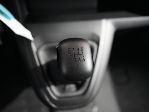 Opel Vivaro 2.0 Diesel 145 L2 | Apple Carplay/Android Auto|telefoonintegratie premium | Cruise control | Navi... ActivLease financial lease