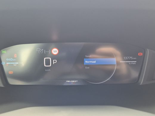 Peugeot 208 Hybrid 100PK e-DCS6 Allure | Automaat| Stoelverwarming | Camera | Navigatie | Apple carplay / And... ActivLease financial lease