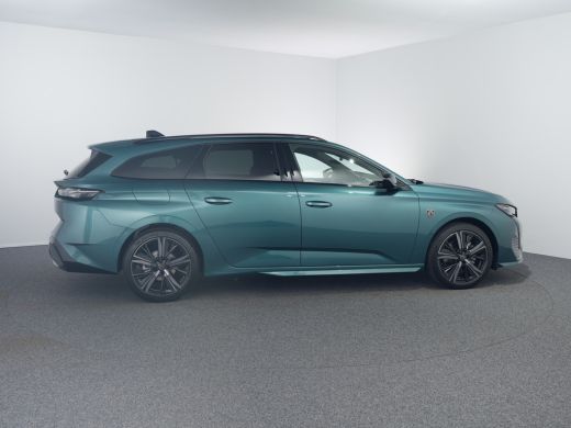 Peugeot 308 SW 1.2 Hybrid 145 e-DCS6 GT Automaat | Achteruitrijcamera | Apple Carplay/Android Auto|telefoonin... ActivLease financial lease