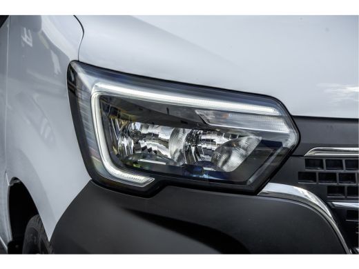 Renault Master T35 dCi 180PK | L3H2 | 3.5T Trekgewicht | Luchtvering | LED | Camera | Navi | Cruise | Airco| PDC... ActivLease financial lease