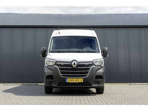Renault Master T35 dCi 180PK | L3H2 | 3.5T Trekgewicht | Luchtvering | LED | Camera | Navi | Cruise | Airco| PDC... ActivLease financial lease