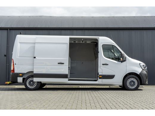 Renault Master T35 dCi 180PK | L3H2 | 3.5T Trekgewicht | Luchtvering | LED | Camera | Navi | Cruise | Airco| PDC... ActivLease financial lease