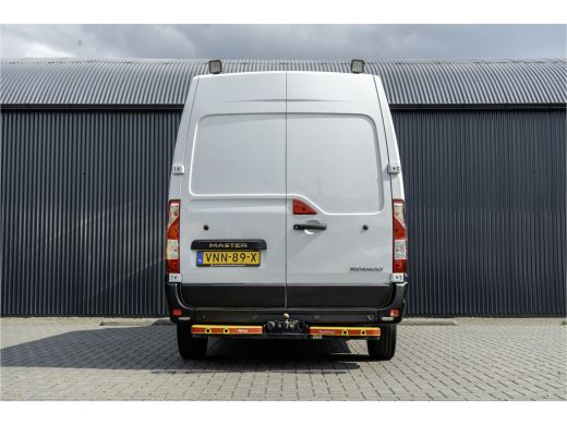 Renault Master T35 dCi 180PK | L3H2 | 3.5T Trekgewicht | Luchtvering | LED | Camera | Navi | Cruise | Airco| PDC... ActivLease financial lease