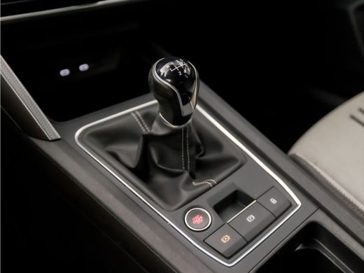 Seat Leon 1.0 TSI Sport (VIRTUAL COCKPIT, APPEL CARPLAY, GROOT NAVI, STUUR/STOELVERWARMING, ADAPTIVE CRUISE... ActivLease financial lease