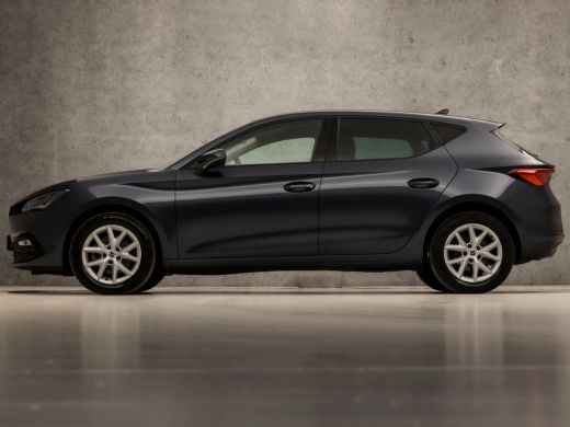 Seat Leon 1.0 TSI Sport (VIRTUAL COCKPIT, APPEL CARPLAY, GROOT NAVI, STUUR/STOELVERWARMING, ADAPTIVE CRUISE... ActivLease financial lease