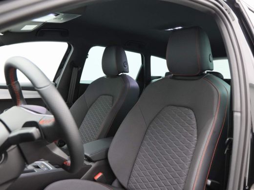 Seat Leon Sportstourer 1.5 TSI e-Hybrid FR PHEV First Edition Adaptive Cruise | Carplay| Camera | Privacy Glas | Parkeer... ActivLease financial lease