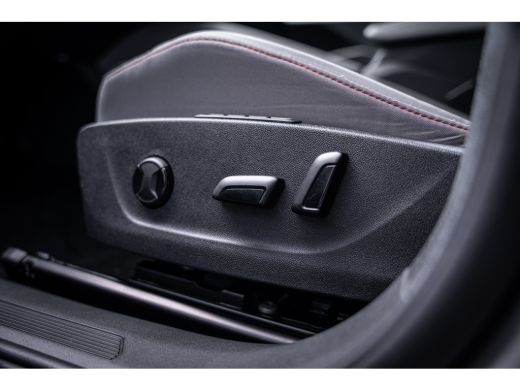 Skoda Elroq 85 286PK Intro Alpha Edition | Head-up display | Side Assist (Blind Spot monitor) | Warmtepomp ActivLease financial lease