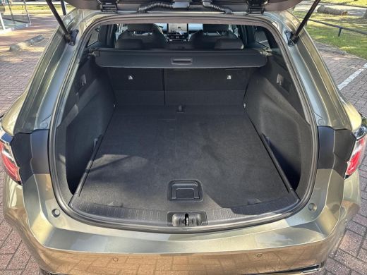 Suzuki Swace 1.8 Hybrid Style | 06-10141018 Voor meer informatie ActivLease financial lease