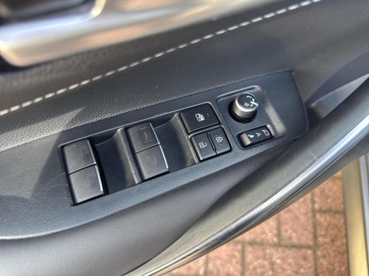 Suzuki Swace 1.8 Hybrid Style | 06-10141018 Voor meer informatie ActivLease financial lease