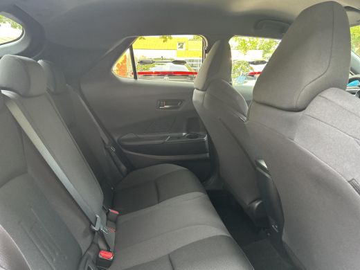 Toyota C-HR 1.8 Hybrid 140 Dynamic Ultimate ActivLease financial lease
