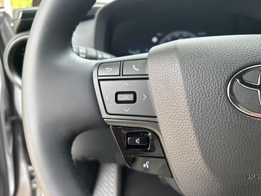 Toyota C-HR 1.8 Hybrid 140 Dynamic Ultimate ActivLease financial lease