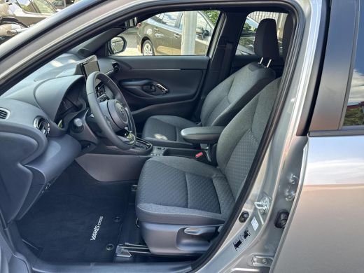 Toyota Yaris Cross 1.5 Hybrid 115 Dynamic Ultimate | 06-10141018 Voor meer informatie ActivLease financial lease