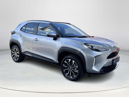 Toyota Yaris Cross 1.5 Hybrid 115 Dynamic Ultimate | 06-10141018 Voor meer informatie ActivLease financial lease