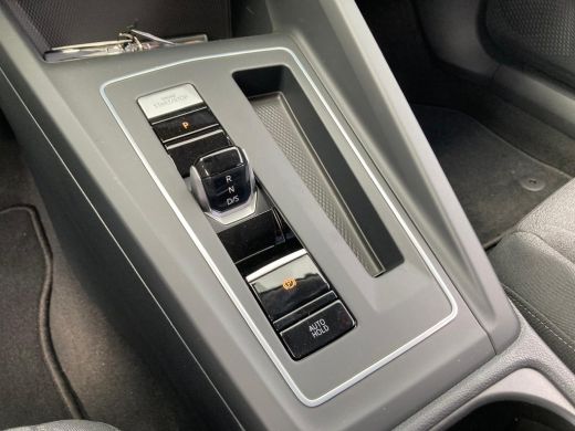 Volkswagen Golf Life Edition eHybrid | 'App-Connect' draadloze smartphone integratie | Achterbank in ongelijke de... ActivLease financial lease