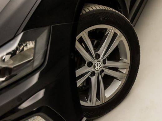 Volkswagen Polo 1.0 TSI R-Line Sport (VIRTUAL COCKPIT, LEDER, APPLE CARPLAY, CLIMATE, ZWART HEMEL, ADAPTIVE CRUIS... ActivLease financial lease