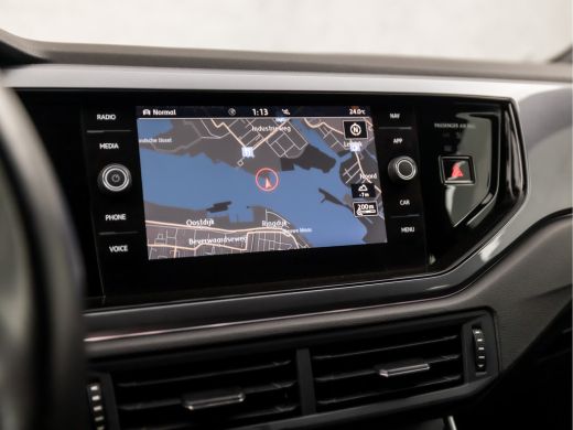 Volkswagen Polo 1.0 TSI R-Line Sport (VIRTUAL COCKPIT, LEDER, APPLE CARPLAY, CLIMATE, ZWART HEMEL, ADAPTIVE CRUIS... ActivLease financial lease