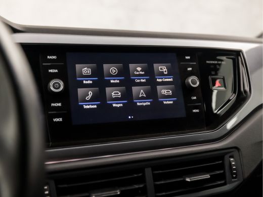 Volkswagen Polo 1.0 TSI R-Line Sport (VIRTUAL COCKPIT, LEDER, APPLE CARPLAY, CLIMATE, ZWART HEMEL, ADAPTIVE CRUIS... ActivLease financial lease
