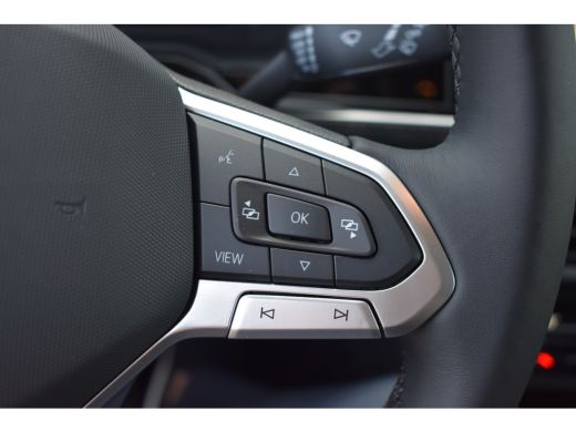 Volkswagen Polo Life Edition | 'App-Connect' draadloze smartphone integratie | Airconditioning automatisch (Clima... ActivLease financial lease