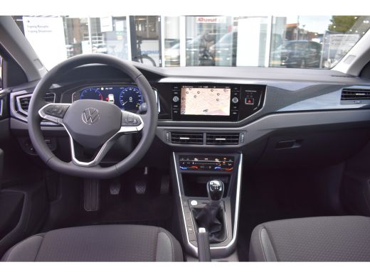Volkswagen Polo Life Edition | 'App-Connect' draadloze smartphone integratie | Airconditioning automatisch (Clima... ActivLease financial lease