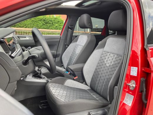 Volkswagen Polo R-Line Edition | 'App-Connect' draadloze smartphone integratie | Achterlichten LED | Afstandscont... ActivLease financial lease