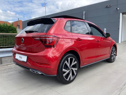 Volkswagen Polo R-Line Edition | 'App-Connect' draadloze smartphone integratie | Achterlichten LED | Afstandscont... ActivLease financial lease