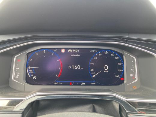 Volkswagen Polo R-Line Edition | 'App-Connect' draadloze smartphone integratie | Achterlichten LED | Afstandscont... ActivLease financial lease