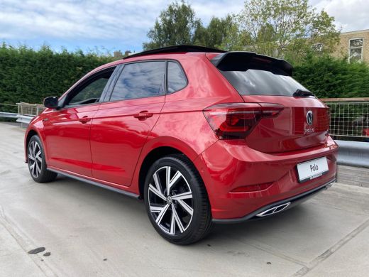 Volkswagen Polo R-Line Edition | 'App-Connect' draadloze smartphone integratie | Achterlichten LED | Afstandscont... ActivLease financial lease