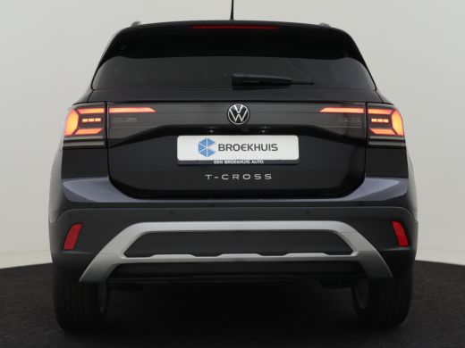 Volkswagen T-Cross Life Edition | 'App-Connect' draadloze smartphone integratie | Achterlichten LED | Afstandscontro... ActivLease financial lease