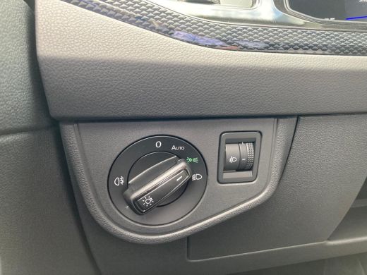 Volkswagen Taigo Life Edition Inclusief €2000,- inruilvoordeel | 'App-Connect' smartphone integratie | 'We Connect... ActivLease financial lease