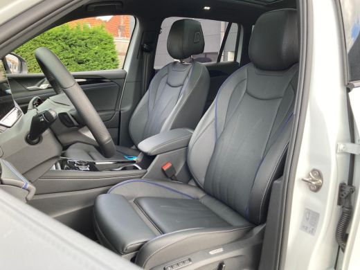 Volkswagen Tiguan R-Line Edition - eHybrid | 'App-Connect' draadloze smartphone integratie | Automatische afstandsr... ActivLease financial lease