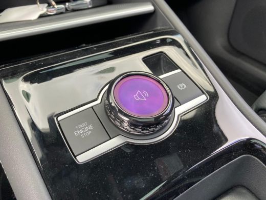 Volkswagen Tiguan R-Line Edition - eHybrid | 'App-Connect' draadloze smartphone integratie | Automatische afstandsr... ActivLease financial lease