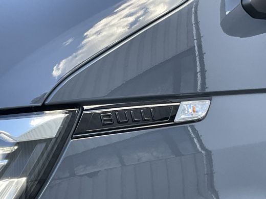 Volkswagen Transporter 6-Pers 2.0 TDI L2H1 DC Bulli Leer Cam Trekhaak Lang 6 Persoons Dubbele Cabine ActivLease financial lease