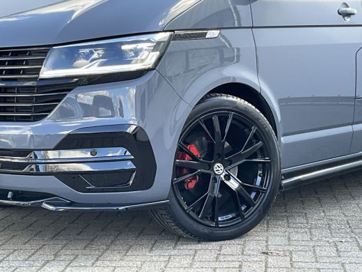 Volkswagen Transporter 6-Pers 2.0 TDI L2H1 DC Bulli Leer Cam Trekhaak Lang 6 Persoons Dubbele Cabine ActivLease financial lease