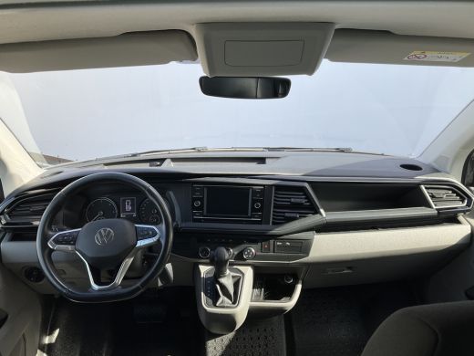 Volkswagen Transporter 6-Pers 2.0 TDI L2H1 DC Bulli Leer Cam Trekhaak Lang 6 Persoons Dubbele Cabine ActivLease financial lease