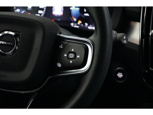 Volvo  XC40 1.5 T4 Recharge Inscription Expression | Adaptive Cruise | Camera | Keyless | Stuur/stoelverwarming ActivLease financial lease
