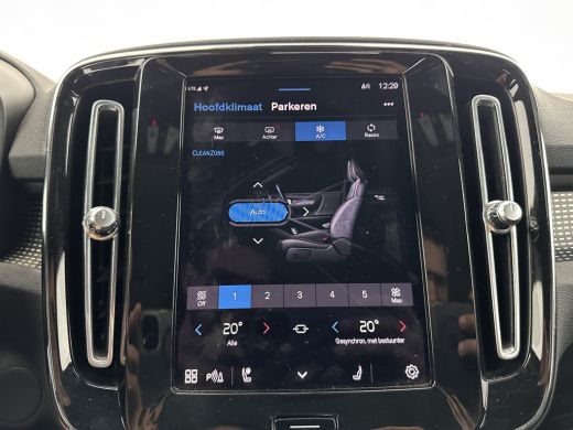 Volvo  XC40 Recharge P8 AWD R-Design [ 3-Fase ] {SOH-89%} (INCL-BTW) *LEATHER-ALCANTARA | DIGI-COCKPIT | FULL... ActivLease financial lease