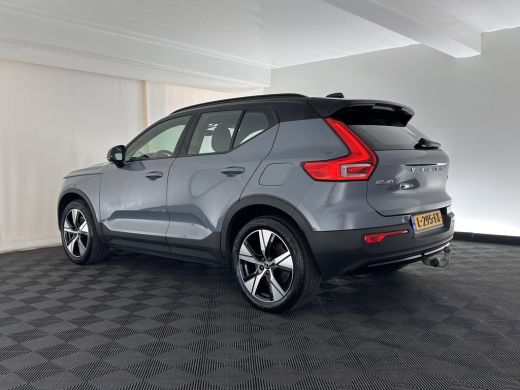 Volvo  XC40 Recharge P8 AWD R-Design [ 3-Fase ] {SOH-89%} (INCL-BTW) *LEATHER-ALCANTARA | DIGI-COCKPIT | FULL... ActivLease financial lease