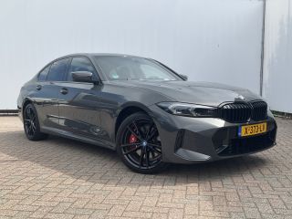 BMW 3 Serie 330e xDrive Nieuwstaat Open dak Harman/kordon Elec. t-haak Sportstoelen Headup