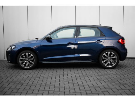 Audi A1 Sportback Sportback Advanced edition Parkeersensoren Voor + Achter | LED Achterlichten | Cruise Control | r... ActivLease financial lease