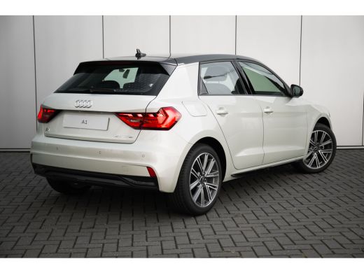Audi A1 Sportback Sportback Advanced edition Parkeersensoren Voor + Achter | LED Achterlichten | Cruise Control | r... ActivLease financial lease