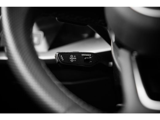 Audi A3 Sportback A3 S-Edition 40 TFSI-e 204pk | Alcantara | Keyless | Matrix | ActivLease financial lease