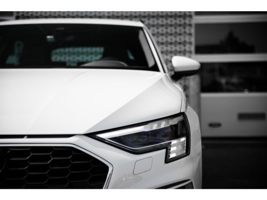 Audi A3 Sportback A3 S-Edition 40 TFSI-e 204pk | Alcantara | Keyless | Matrix | ActivLease financial lease