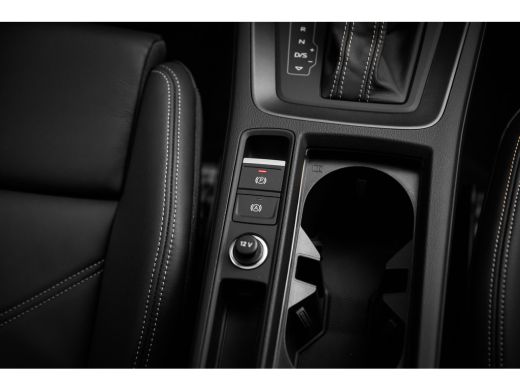 Audi Q3 45 TFSI e 245pk S edition | Panoramadak | 20" | 360 Camera | Trekhaak | Stoelen Elektrisch ActivLease financial lease