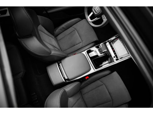Audi Q8 55 TFSI e quattro Pro Line S | Panoramadak | Oled | Nachtzicht | HUD | ActivLease financial lease