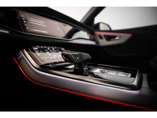 Audi Q8 55 TFSI e quattro Pro Line S | Panoramadak | Oled | Nachtzicht | HUD | ActivLease financial lease