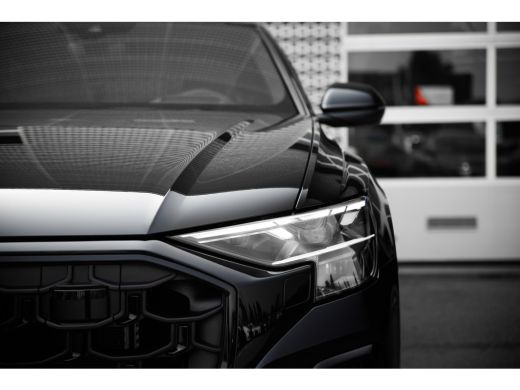 Audi Q8 55 TFSI e quattro Pro Line S | Panoramadak | Oled | Nachtzicht | HUD | ActivLease financial lease