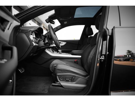 Audi Q8 55 TFSI e quattro Pro Line S | Panoramadak | Oled | Nachtzicht | HUD | ActivLease financial lease