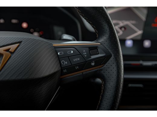 CUPRA Leon Sportstourer 1.4 e-Hybrid 245pk Essential | Camera | Stuurverwarming | Navigatie | Adaptive Cruise ActivLease financial lease